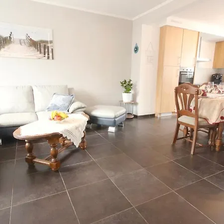 Ferienhaus Debrenti -